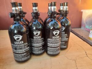 Cómo llenar botellas de aire comprimido para paintball